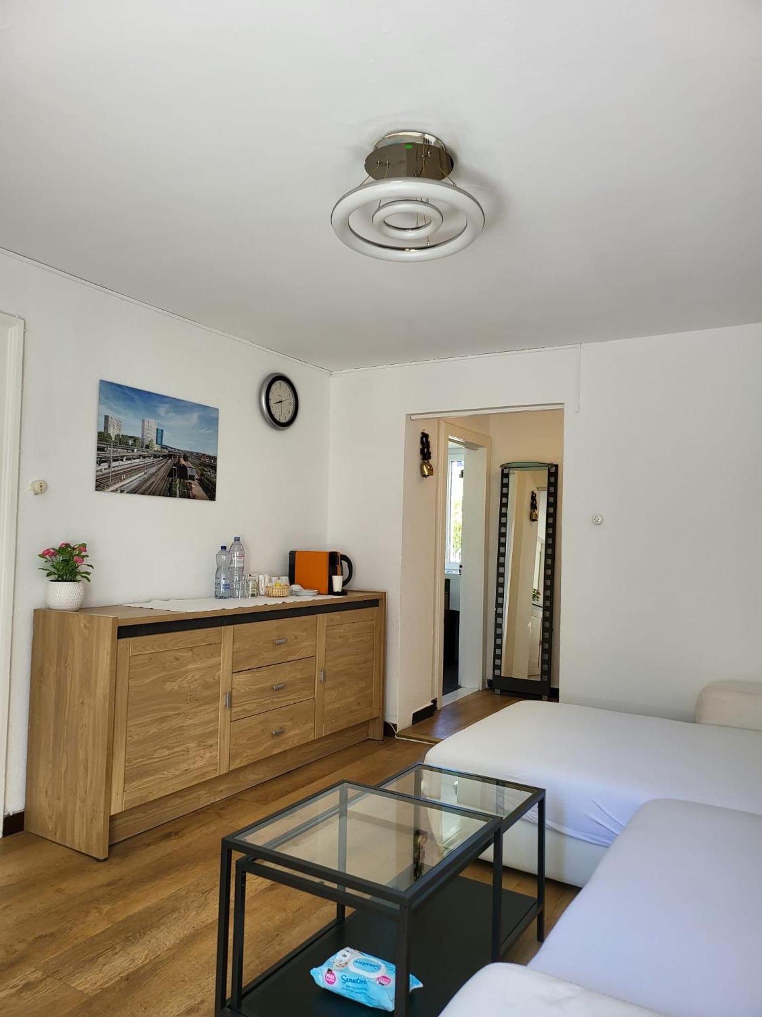 Bastis Central Guesthouse Lucerne City Eksteriør bilde