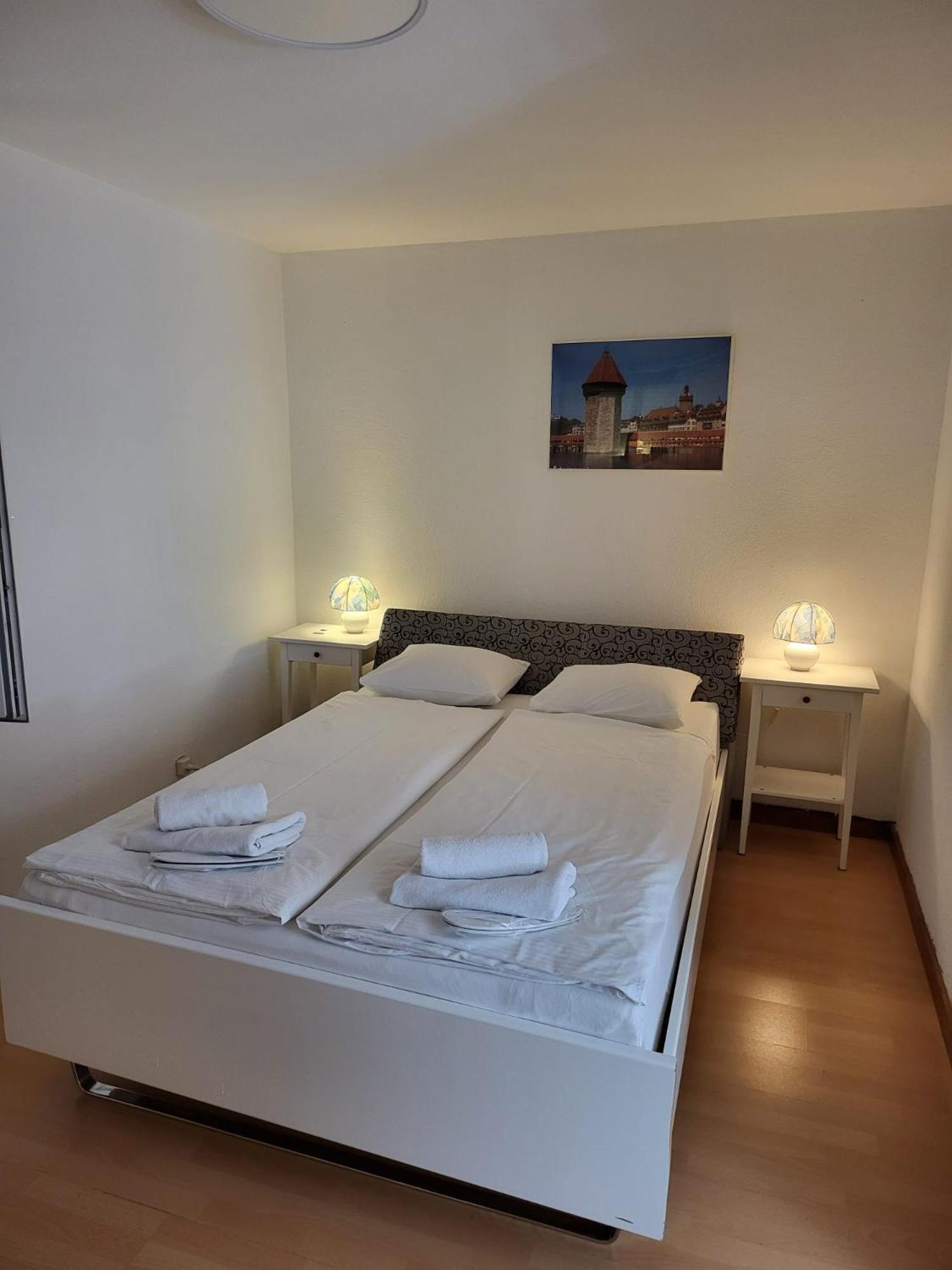 Bastis Central Guesthouse Lucerne City Eksteriør bilde