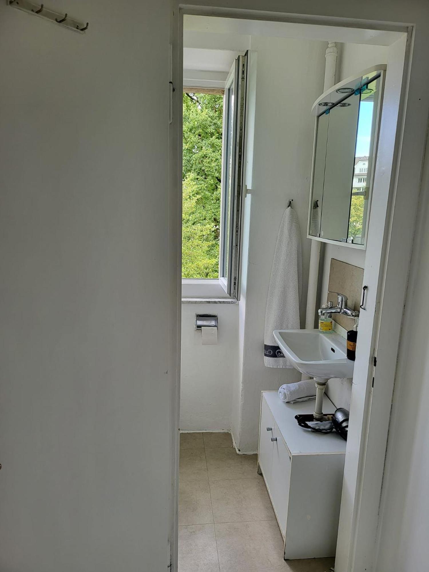 Bastis Central Guesthouse Lucerne City Eksteriør bilde