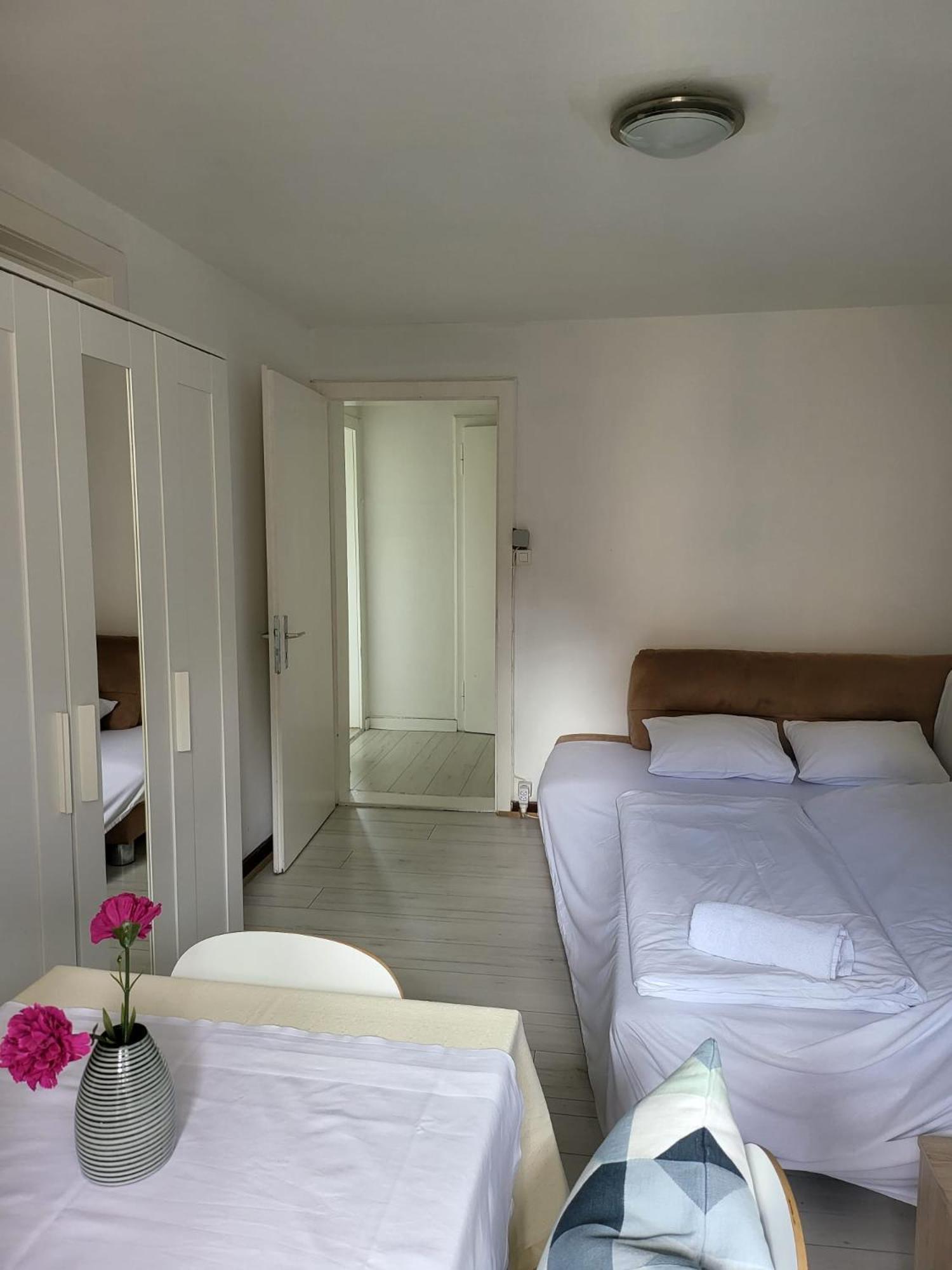Bastis Central Guesthouse Lucerne City Eksteriør bilde